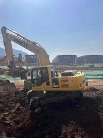 Buy Komatsu PC220 Used Excavator / 2 Buy Komatsu PC220 Used Excavator / 2