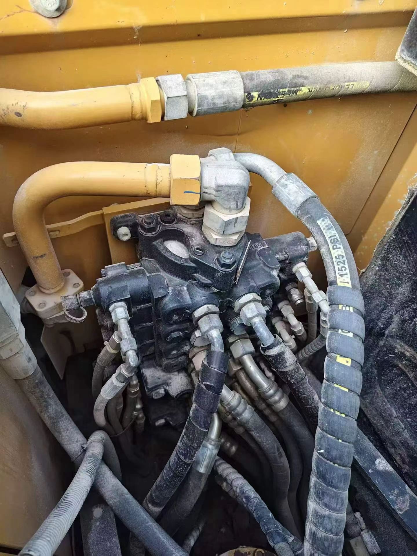 Buy Sany SY75 Used Excavator / 8