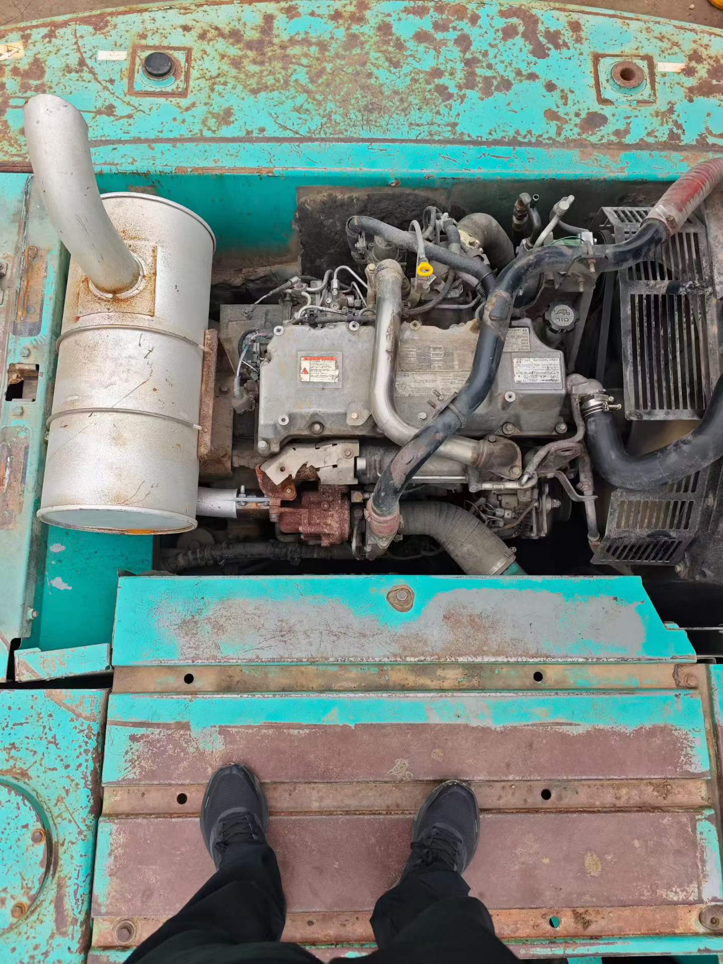 Buy Kobelco SK260 Used Excavator / 5
