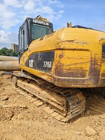 Buy Caterpillar 320A Used Excavator / 8 Buy Caterpillar 320A Used Excavator / 8