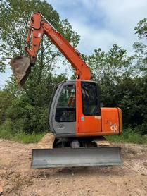 Buy Hitachi EX70 Used Excavator / 9 Buy Hitachi EX70 Used Excavator / 9