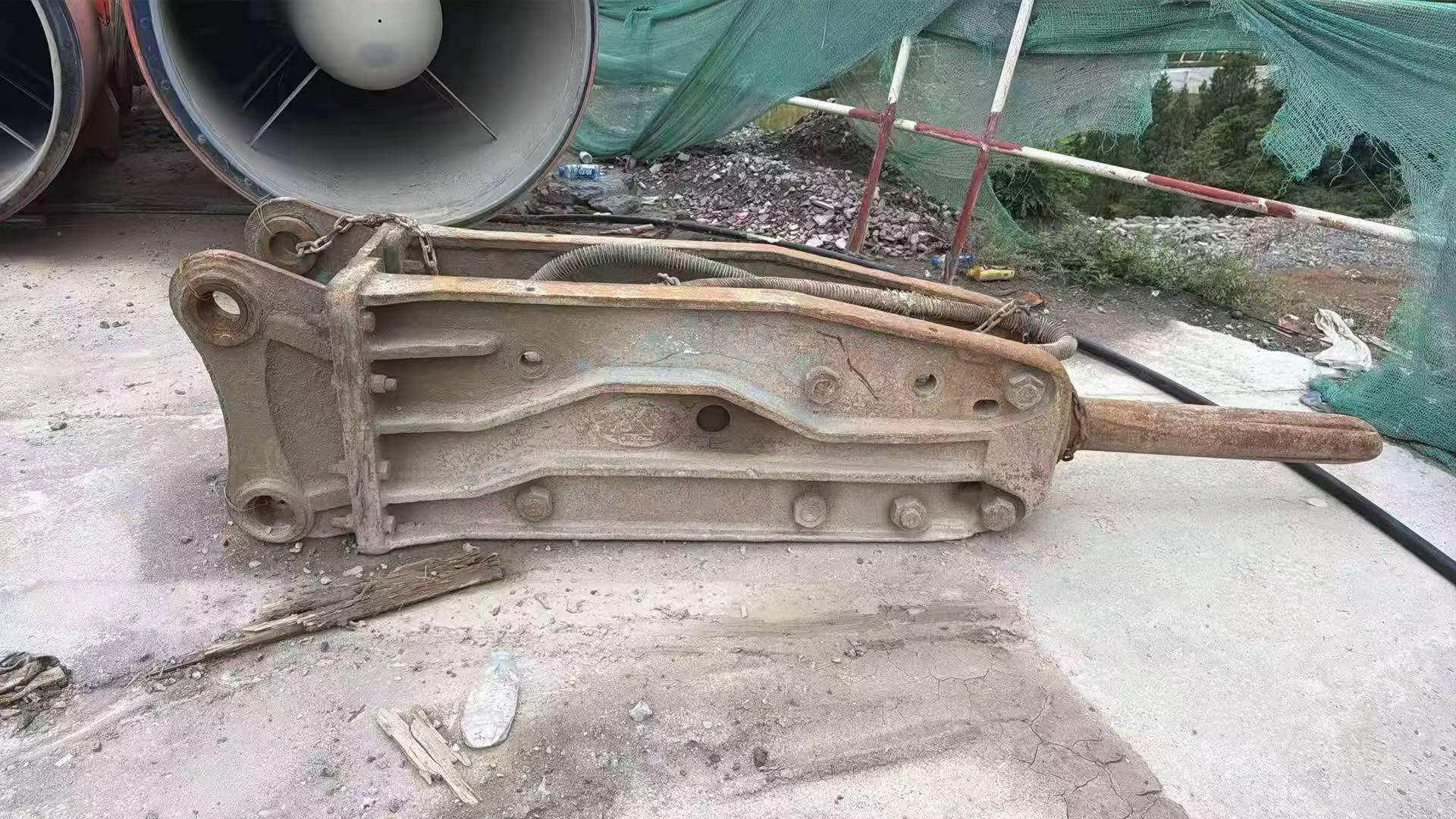 Buy Caterpillar 320A Used Excavator / 4