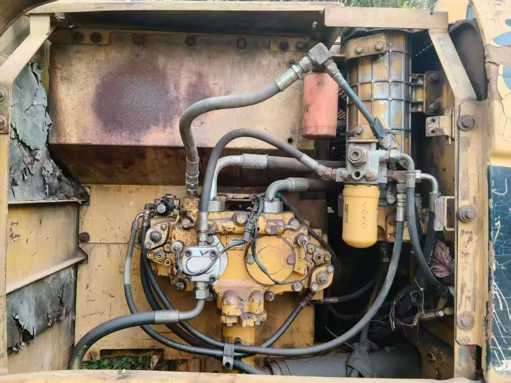 Buy Caterpillar 320C Used Excavator / 4