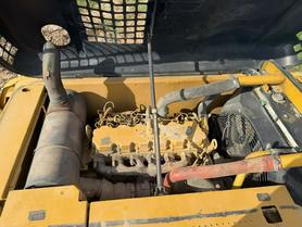 Buy Caterpillar 323D2L Used Excavator / 2 Buy Caterpillar 323D2L Used Excavator / 2
