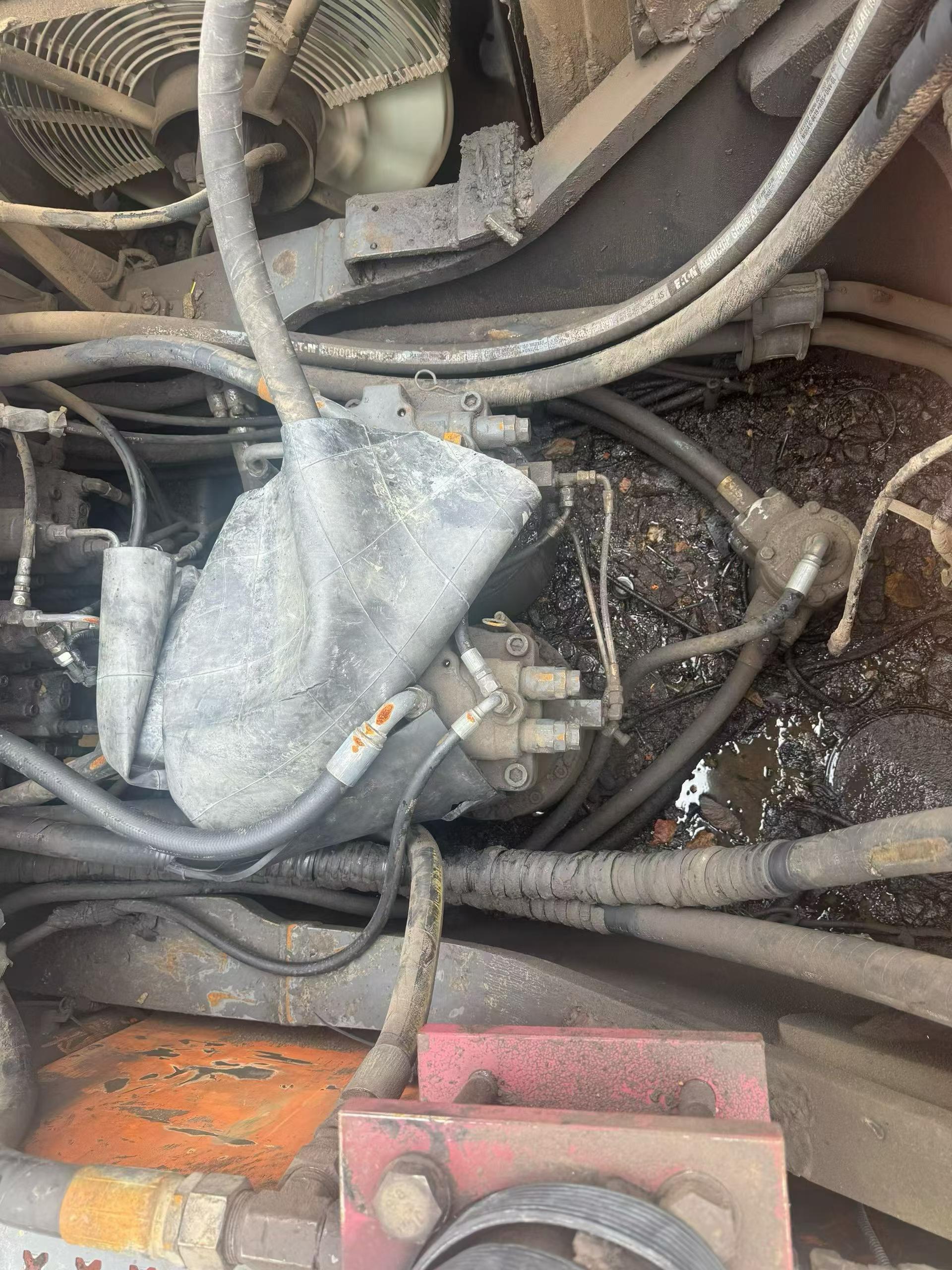 Buy Doosan DX500-SS Used Excavator / 3