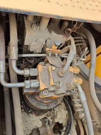 Buy Sany SY215C Used Excavator / 4 Buy Sany SY215C Used Excavator / 4