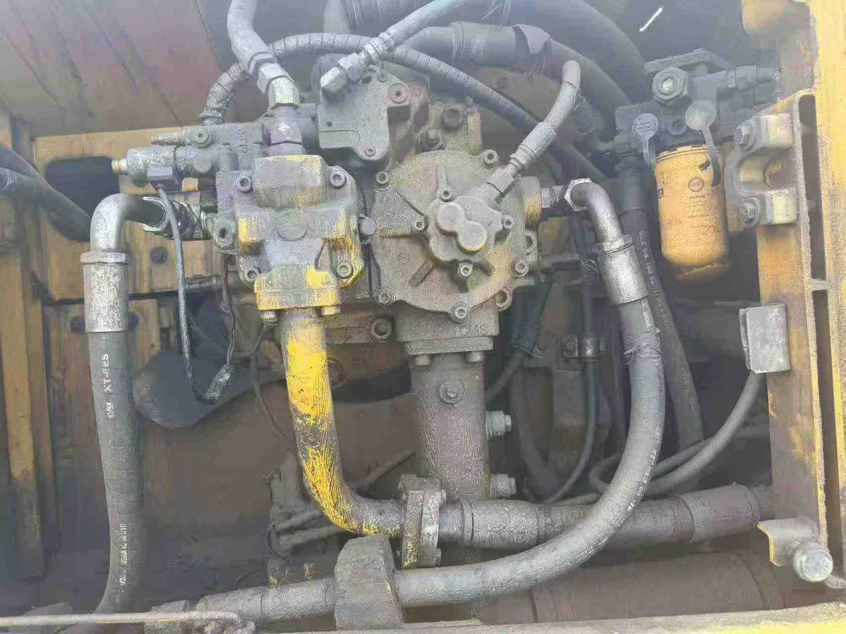 Buy Caterpillar 349E Used Excavator / 5