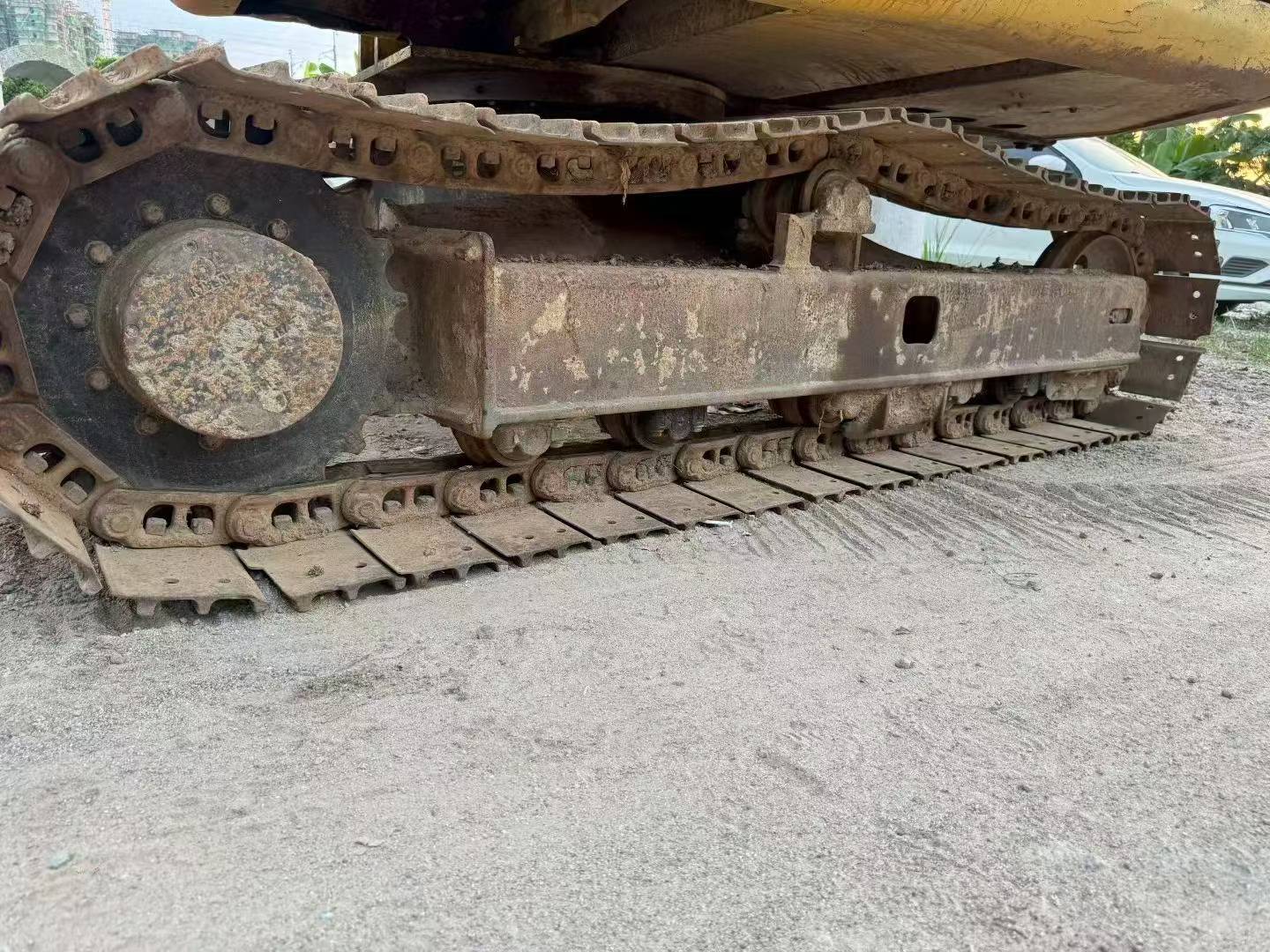 Buy Komatsu PC60-7 Used Excavator / 3
