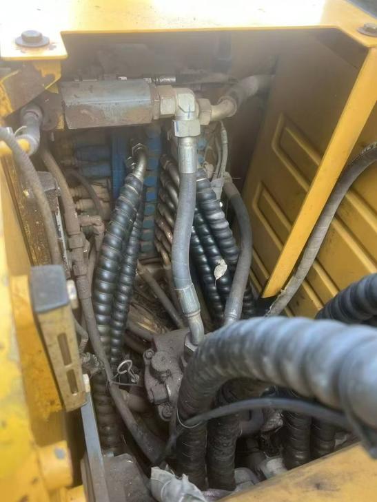 Buy XCMG XE75C Used Excavator / 1