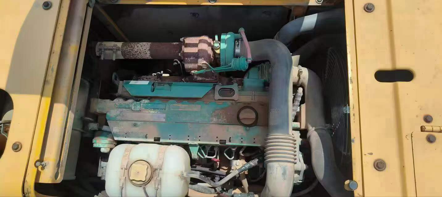 Buy Volvo EC210B Used Excavator / 3