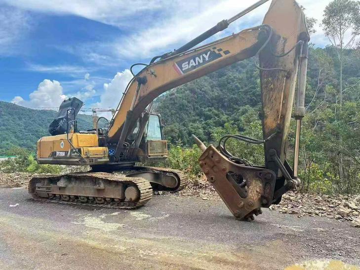Buy Sany SY245H Used Excavator / 1