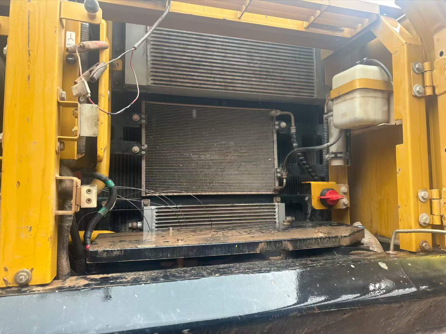 Buy Sany SY245H Used Excavator / 4