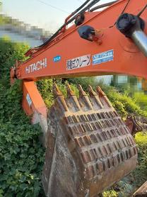 Buy Hitachi EX200-3 Used Excavator / 3 Buy Hitachi EX200-3 Used Excavator / 3