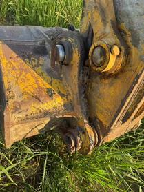 Buy Sumitomo SH210-6 Used Excavator / 3 Buy Sumitomo SH210-6 Used Excavator / 3
