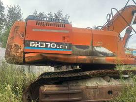 Buy Doosan DH370LC-7 Used Excavator / 4 Buy Doosan DH370LC-7 Used Excavator / 4