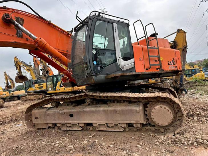 Buy Hitachi ZX470H-3 Used Excavator / 1