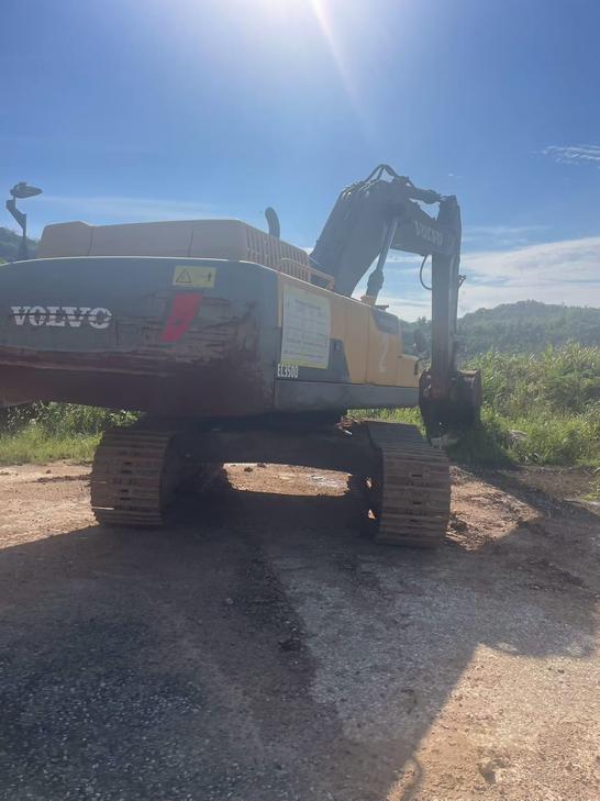 Buy Komatsu PC360-7 Used Excavator / 1