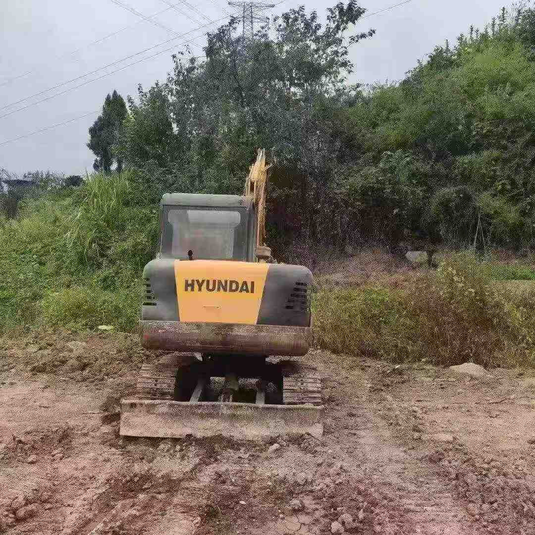 Buy Hyundai HX60 Used Excavator / 5
