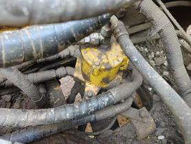 Buy Komatsu PC110-7 Used Excavator / 9 Buy Komatsu PC110-7 Used Excavator / 9