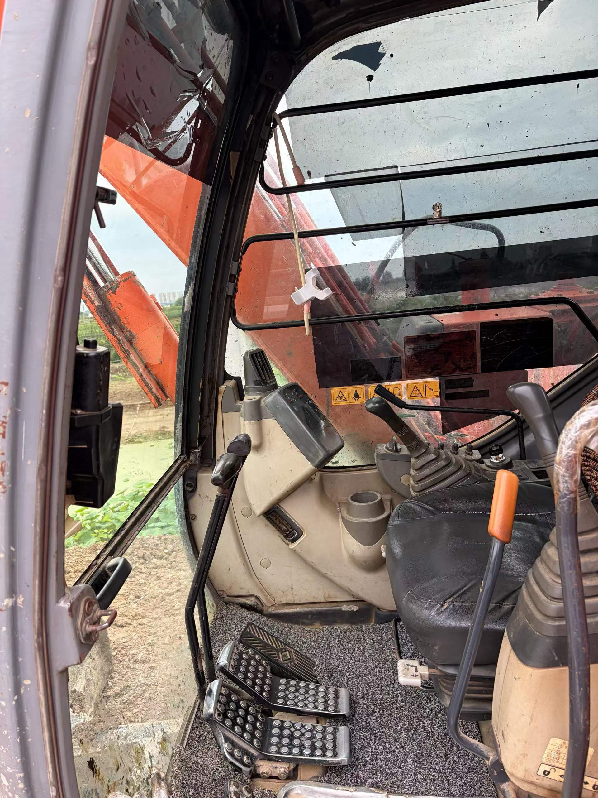 Buy Hitachi ZX60 Used Excavator / 3
