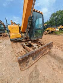 Buy Hyundai HX75 Used Excavator / 3 Buy Hyundai HX75 Used Excavator / 3