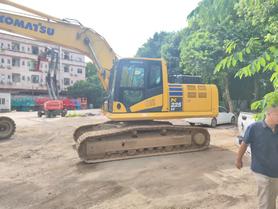 Buy Komatsu PC225LC-11M0 Used Excavator / 3 Buy Komatsu PC225LC-11M0 Used Excavator / 3