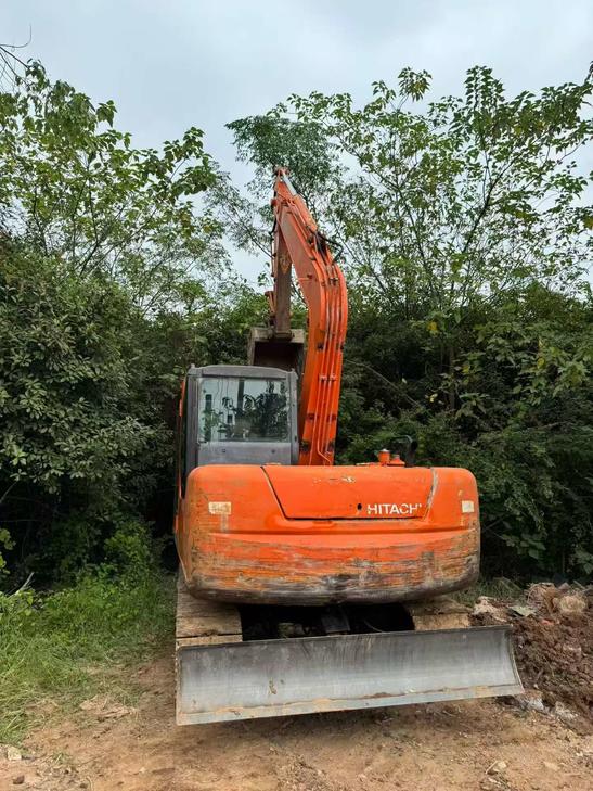 Buy Hitachi EX70 Used Excavator / 1