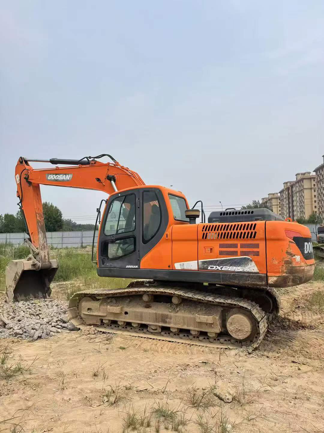 Buy Doosan DH215-9 Used Excavator / 2