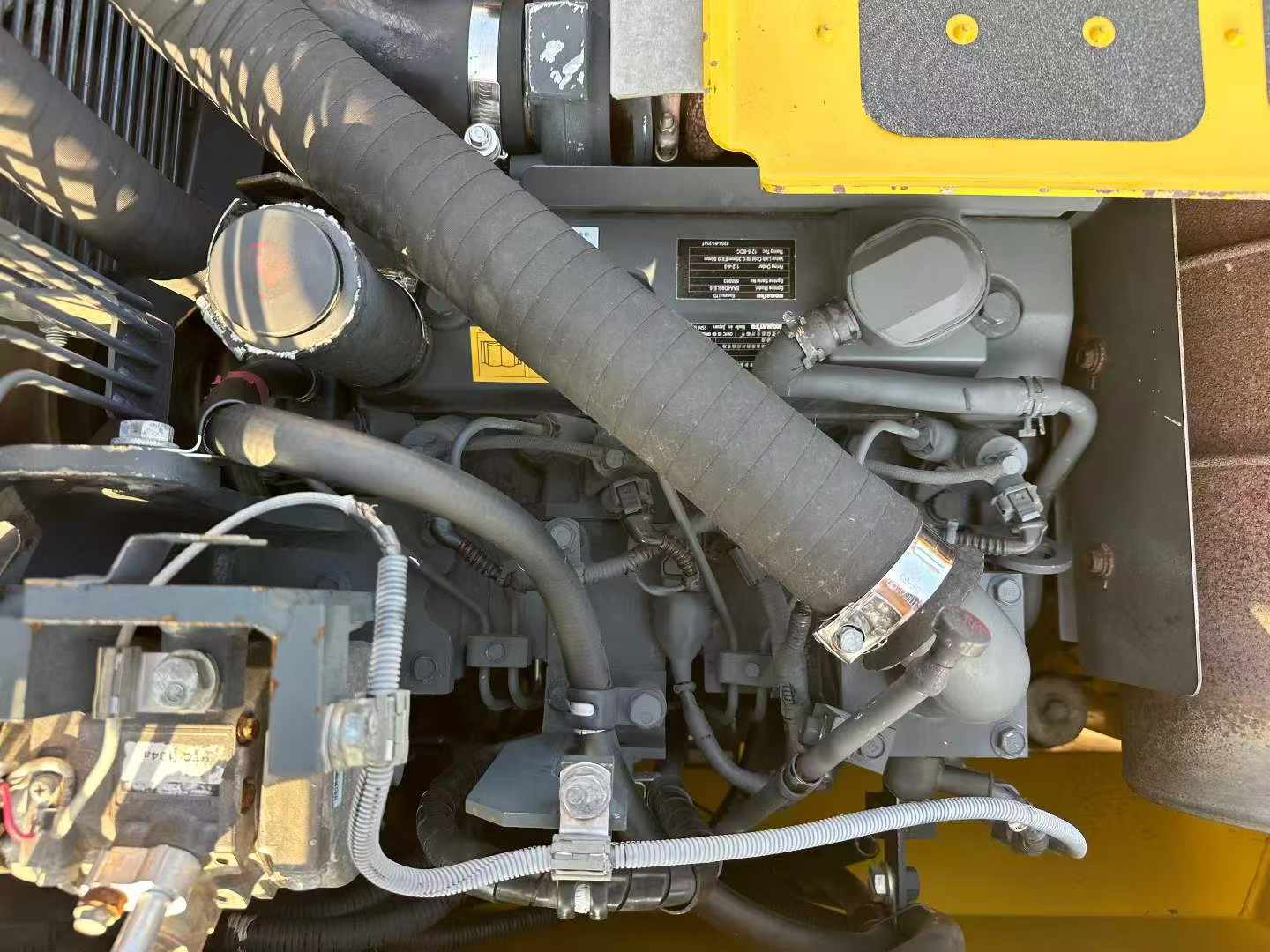 Buy Komatsu PC130-8 Used Excavator / 2
