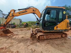 Buy Hyundai HX75 Used Excavator / 2 Buy Hyundai HX75 Used Excavator / 2