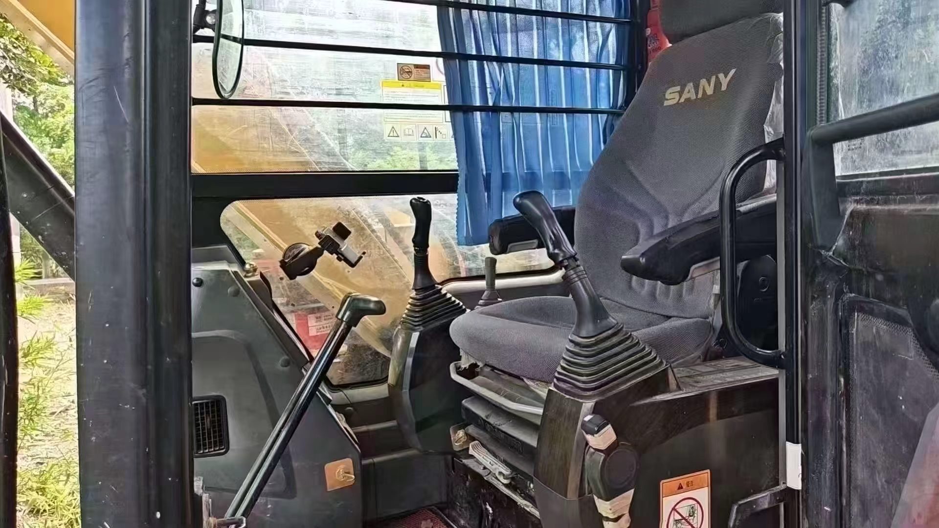 Buy Sany SY75 Used Excavator / 6