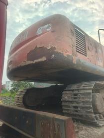 Buy Hitachi EX200-3 Used Excavator / 4 Buy Hitachi EX200-3 Used Excavator / 4