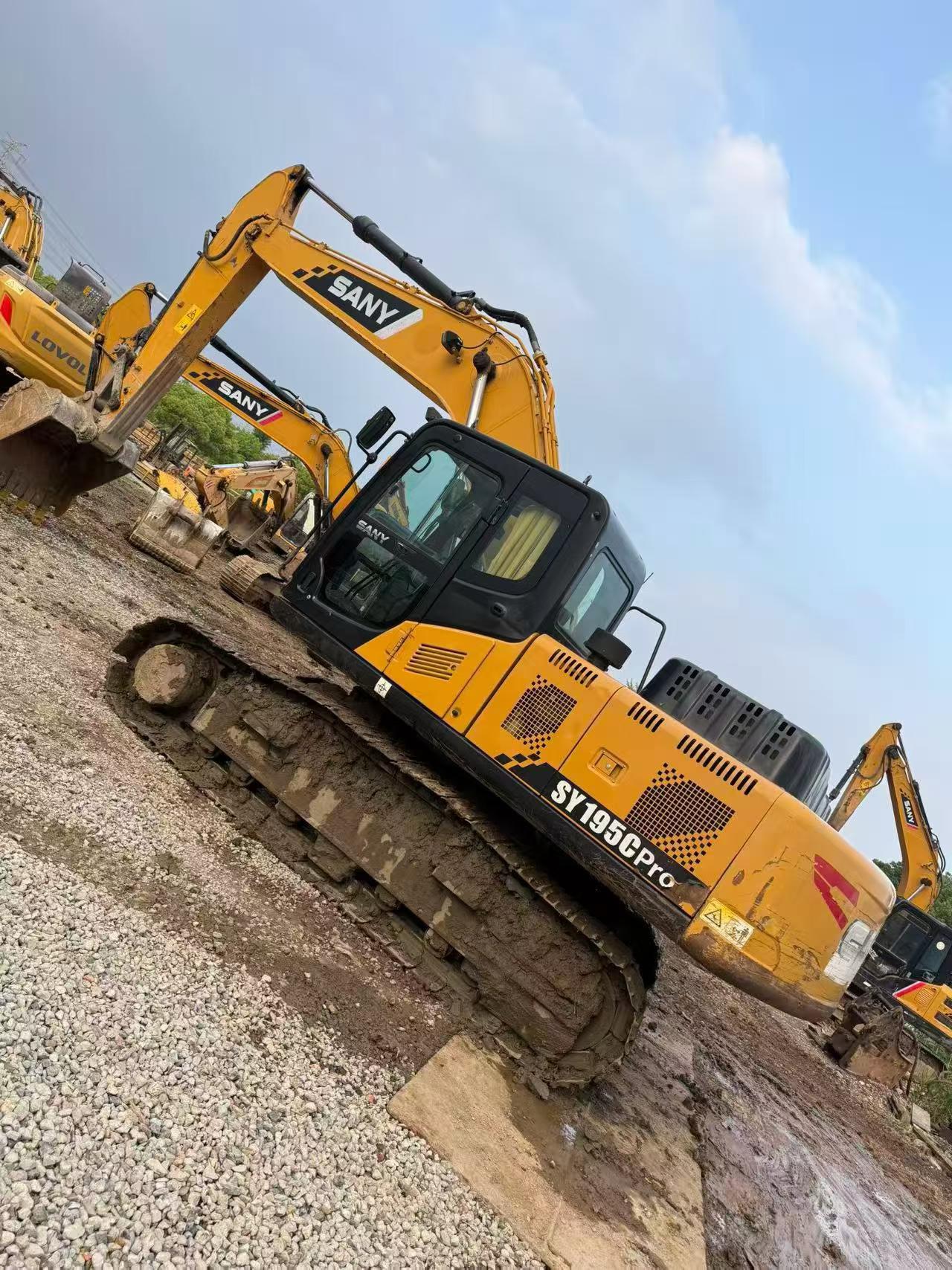 Buy Sany SY195C Used Excavator / 4