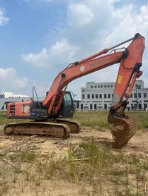 Buy Hitachi EX200 Used Excavator / 3 Buy Hitachi EX200 Used Excavator / 3