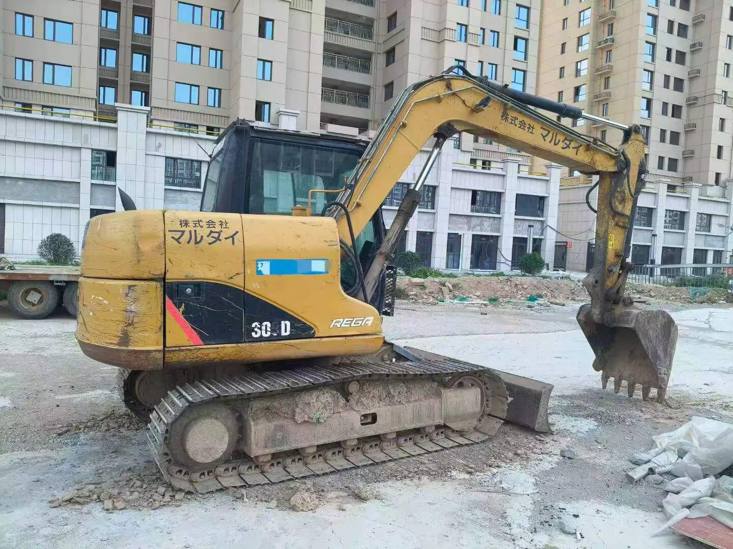 Buy Caterpillar 307B Used Excavator / 5
