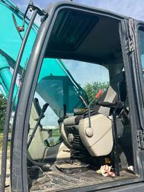 Buy Kobelco SK200-10 Used Excavator / 7 Buy Kobelco SK200-10 Used Excavator / 7