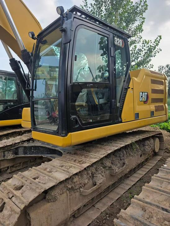Buy Caterpillar 320A Used Excavator / 1
