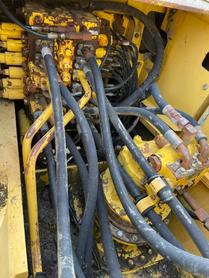 Buy Komatsu PC210-8 Used Excavator / 8 Buy Komatsu PC210-8 Used Excavator / 8
