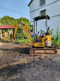 Buy XCMG XE15 Used Excavator / 2 Buy XCMG XE15 Used Excavator / 2