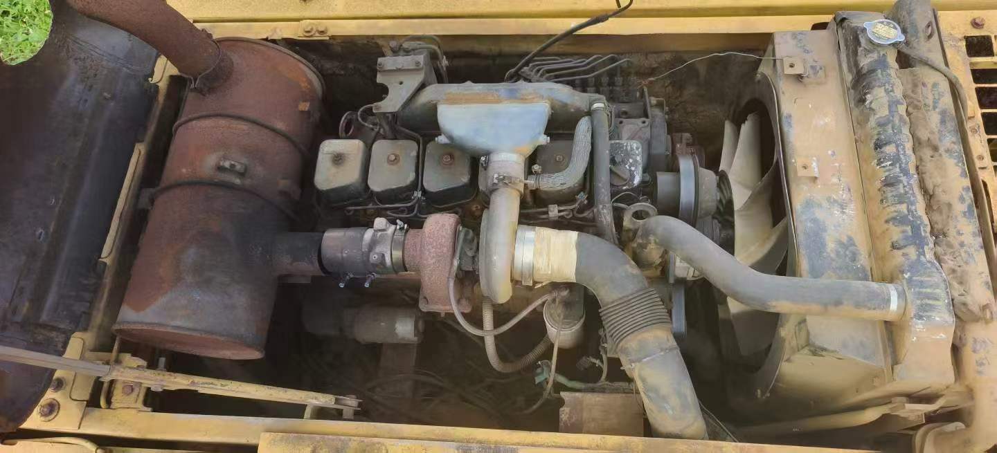 Buy Komatsu PC200-6E Used Excavator / 6