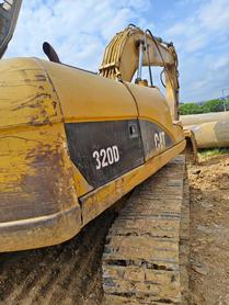 Buy Caterpillar 320A Used Excavator / 4 Buy Caterpillar 320A Used Excavator / 4