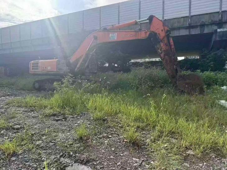 Buy Hitachi EX360-5 Used Excavator / 1
