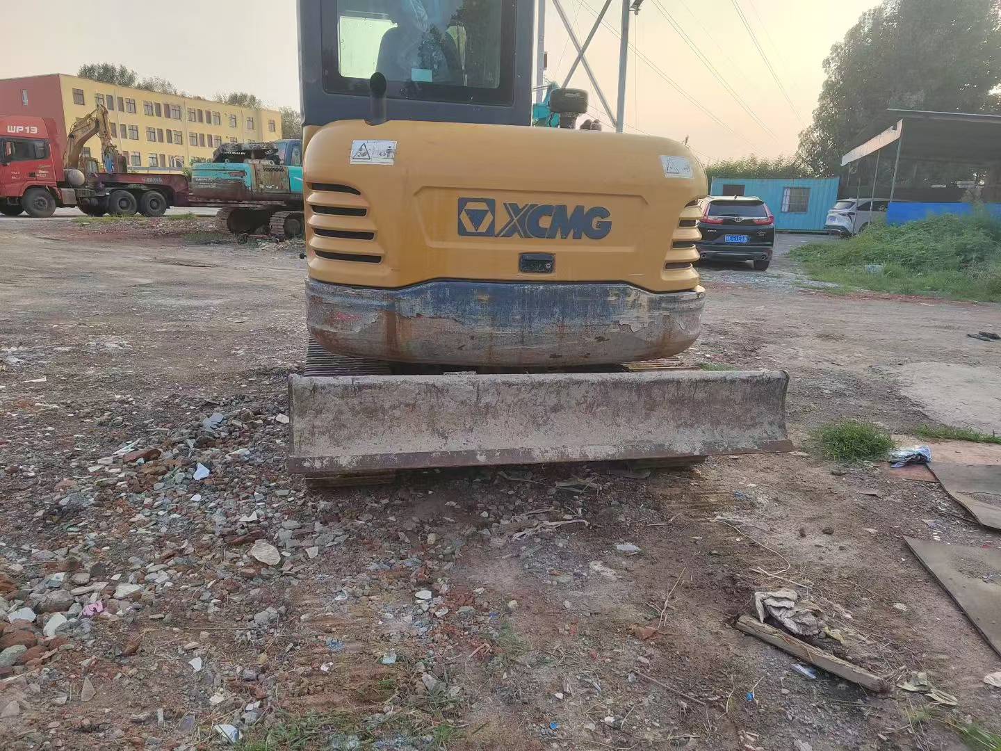 Buy XCMG XE60 Used Excavator / 6