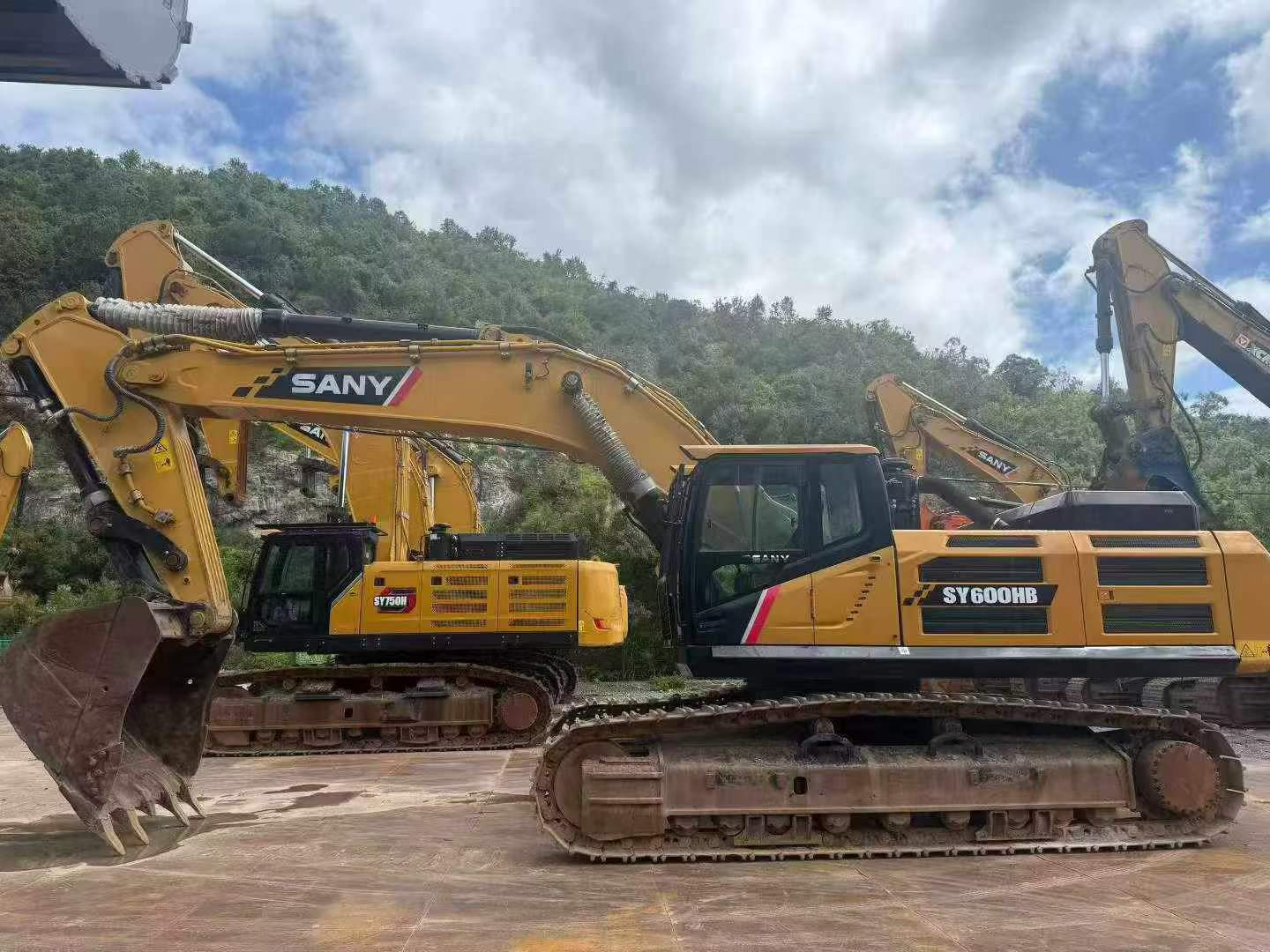 Buy Sany SY600HB Used Excavator / 8