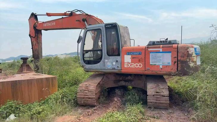 Buy Hitachi EX200 Used Excavator / 1