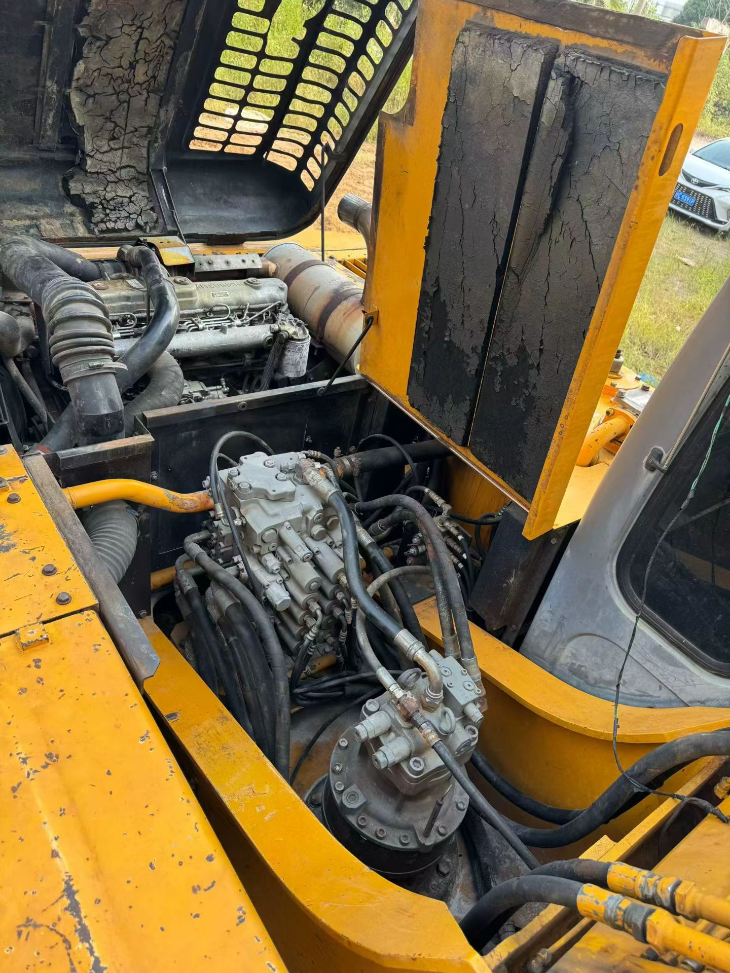 Buy Kato Used Excavator / 8