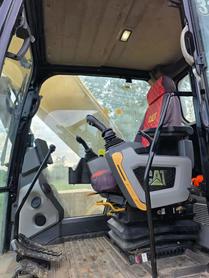 Buy Caterpillar 330B Used Excavator / 4 Buy Caterpillar 330B Used Excavator / 4