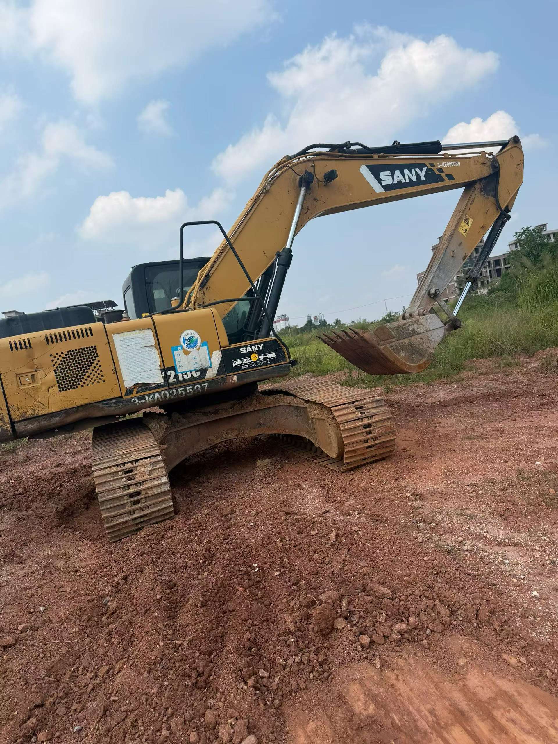 Buy Sany SY215C-8 Used Excavator / 4