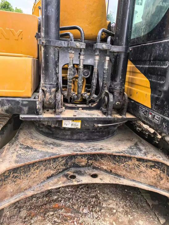 Buy Sany SY205C Used Excavator / 1