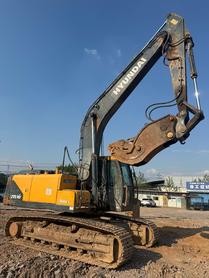Buy Hyundai R215VS Used Excavator / 3 Buy Hyundai R215VS Used Excavator / 3